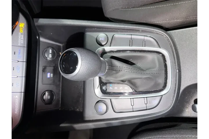 $19500 : Hyundai KONA 2023 AWD SEL 4d image 9