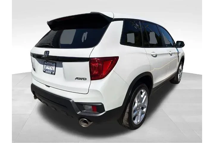 $36765 : Honda Passport 2025 AWD EX-L image 6
