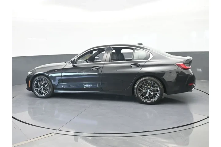 $32229 : BMW 3 Series 2025 330i 4dr S image 3