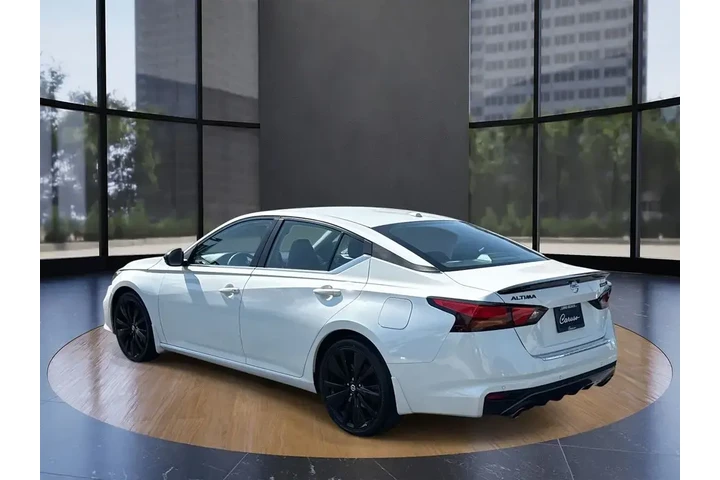 $22995 : Nissan Altima 2022 2.5 SR 4d image 4