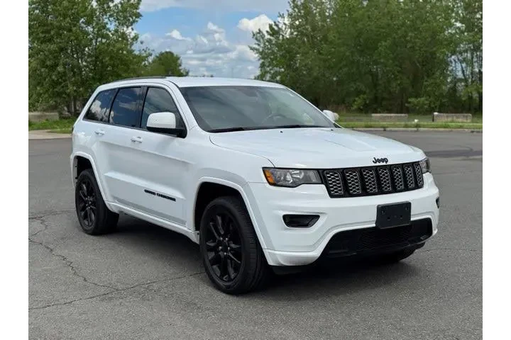 $28966 : Jeep Grand Cherokee 2021 4x4 image 7