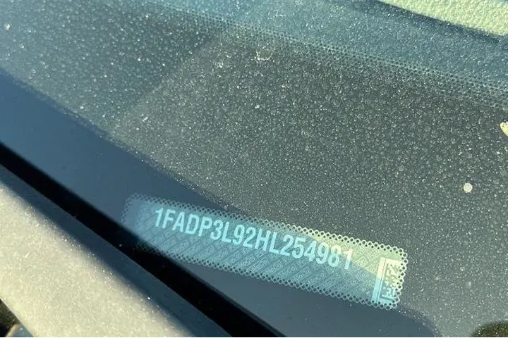 $25650 : Ford Focus 2017 ST 4dr Hatch image 7