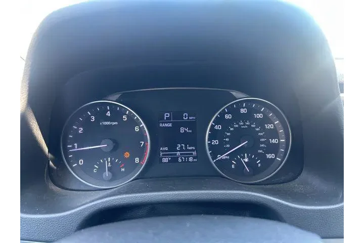 $10995 : Hyundai ELANTRA 2017 image 7