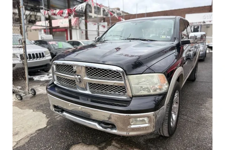 $11995 : 2010 Ram 1500 Laramie image 4