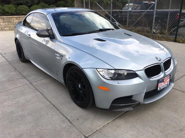 $29999 : 2010 BMW M3 image 3