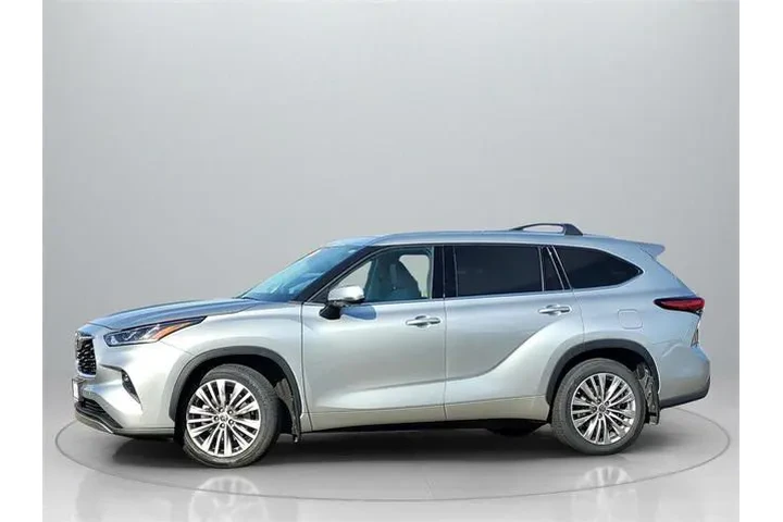 $38887 : Toyota Highlander 2021 AWD P image 4