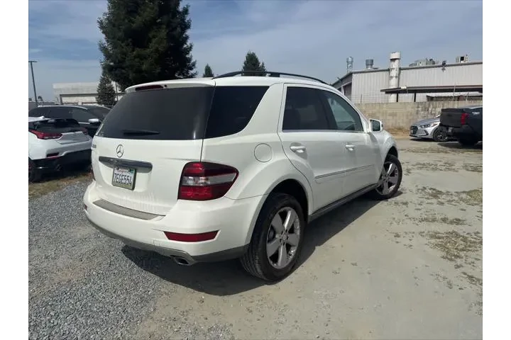 $7999 : Mercedes-Benz M-Class 2011 M image 5