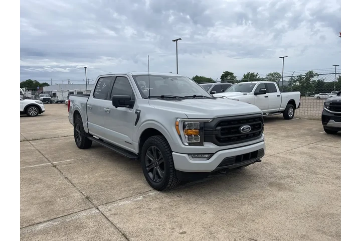 $37659 : Ford F-150 2023 4x4 XL 4dr S image 2