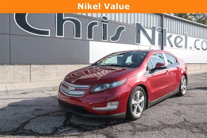 $10949 : 2014 Volt 5dr HB image 1