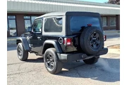 $26998 : Jeep Wrangler 2021 4x4 Sport thumbnail