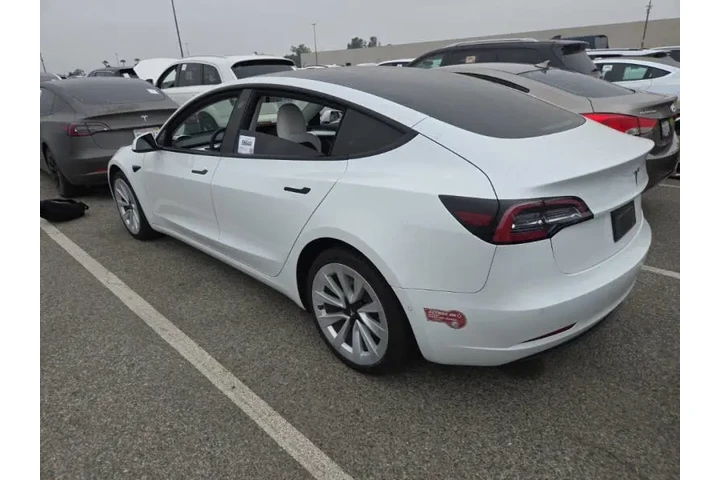 $25000 : 2022 Model 3 image 5