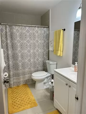 $1000 : Habitación Room+Baño Miami image 1