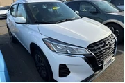 $18990 : Nissan Kicks 2024 SV 4dr Cro thumbnail