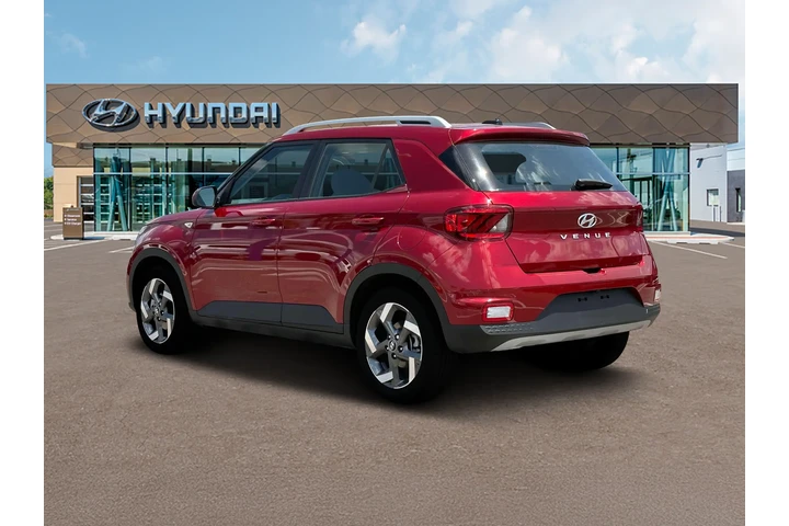 $18560 : Hyundai VENUE 2024 SEL 4dr C image 5