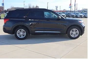 $35990 : Ford Explorer 2023 AWD XLT 4 thumbnail