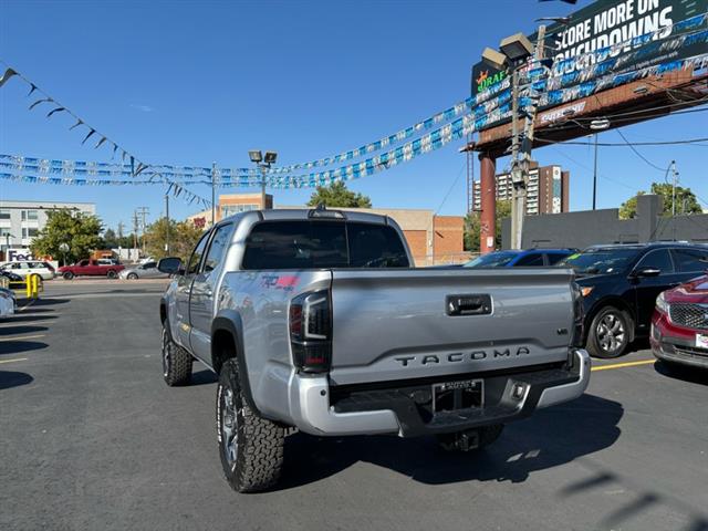 $34299 : 2019 Tacoma 4WD SR Double Cab image 8