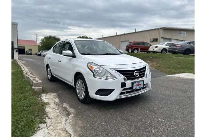 $5990 : 2016 Versa 1.6 SV image 7
