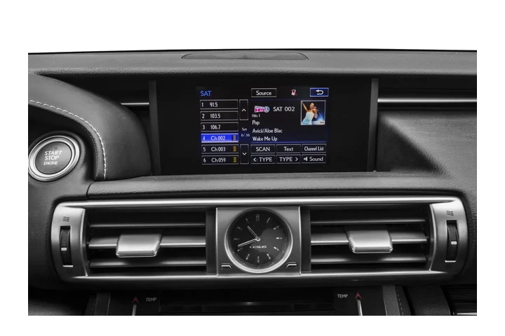 2015 IS 250 Sedan 4D image 9