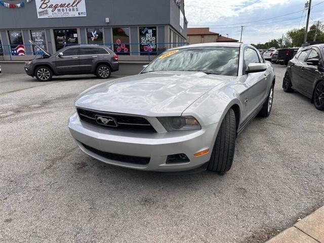 $6900 : 2010 Mustang V6 Premium image 2