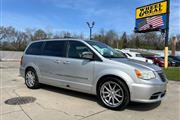 2012 Town and Country Touring en Elizabethtown