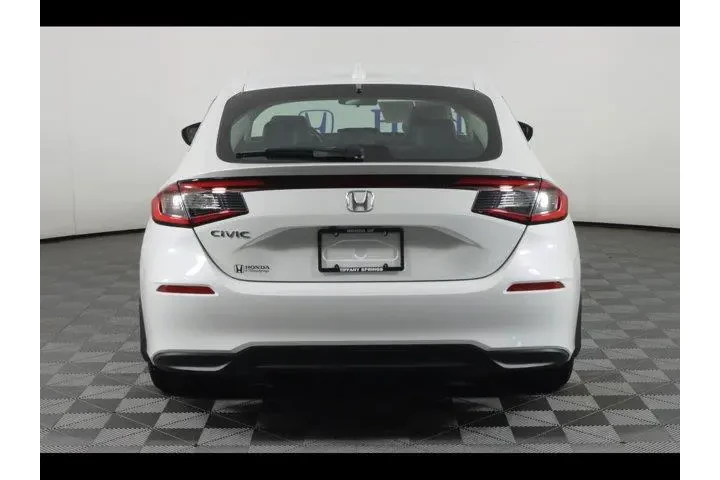 $29875 : Honda Civic 2023 EX-L 4dr Ha image 6