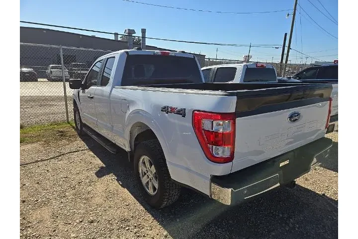 $22711 : Ford F-150 2021 4x4 XL 4dr S image 2