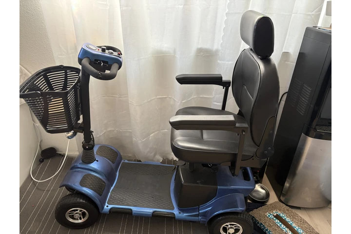 $800 : SCOOTER PARA PERSONA image 1