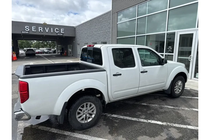 $20950 : Nissan Frontier 2019 4x4 S 4 image 6
