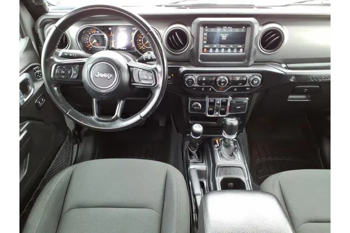 $24525 : Jeep Wrangler Unlimited 2021 image 10