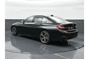 $33925 : BMW 3 Series 2022 330i 4dr S thumbnail