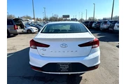 $9980 : 2019 Elantra SE Auto thumbnail