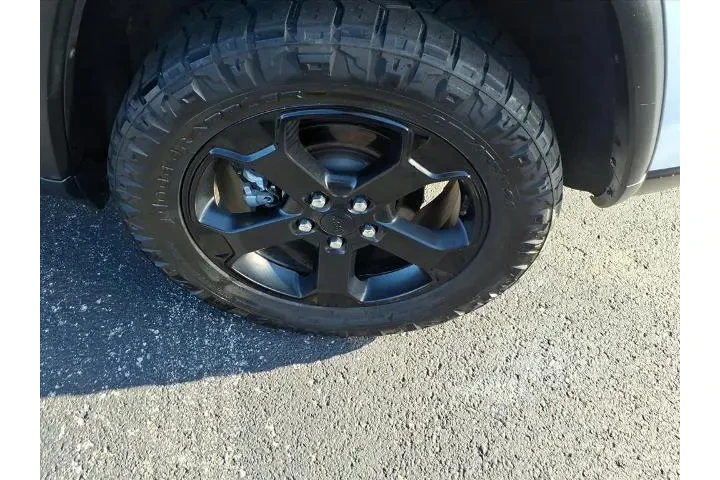 $26995 : Jeep Grand Cherokee 2021 4x4 image 7