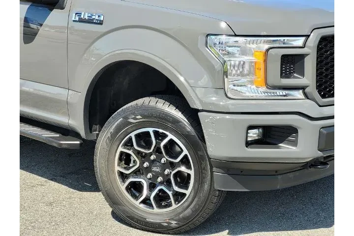 $31900 : Ford F-150 2020 4x4 XL 4dr S image 9