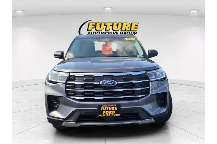 $37988 : Ford Explorer 2025 Active 4d image 2