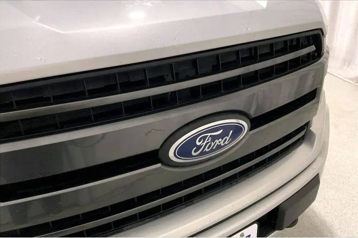 $22322 : Ford F-150 2018 4x4 XLT 4dr image 7