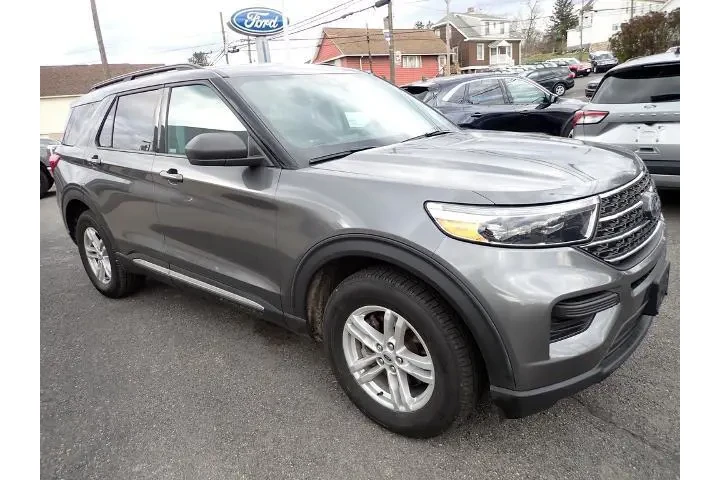 $30495 : Ford Explorer 2022 AWD XLT 4 image 8