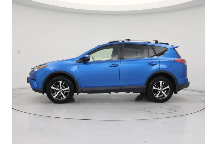 $19998 : Toyota RAV4 2017 XLE 4dr SUV image 3