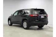 $24998 : Chevrolet Traverse 2021 LS 4 thumbnail