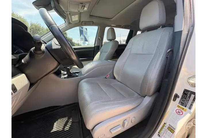 $23773 : Toyota Highlander 2019 Limit image 7