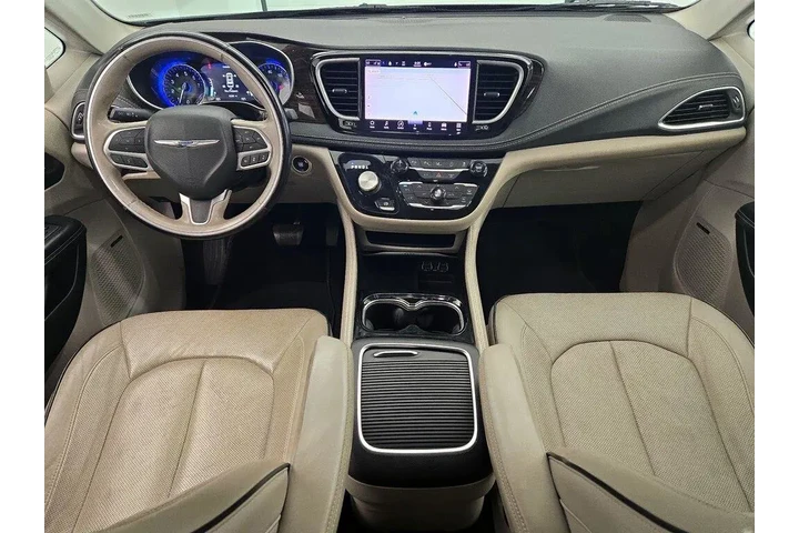 $27998 : Chrysler Pacifica 2021 AWD L image 9