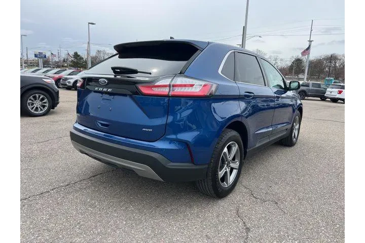 $27831 : Ford Edge 2024 AWD SEL 4dr S image 4