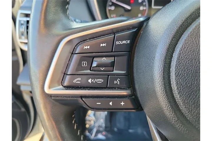 $33701 : Subaru Outback 2023 AWD Tour image 5