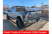$28999 : Toyota Tacoma 2015 4x4 V6 4d thumbnail