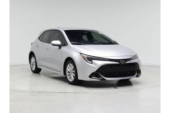 $22998 : Toyota Corolla Hatchback 202 image 1