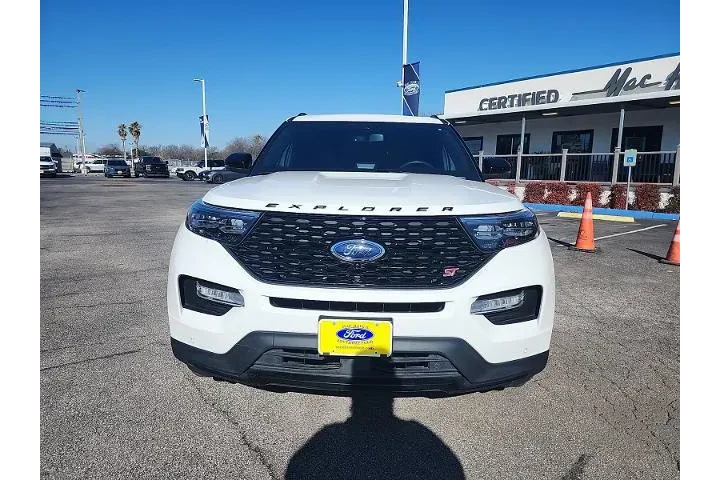 $39986 : Ford Explorer 2023 ST 4dr SU image 8