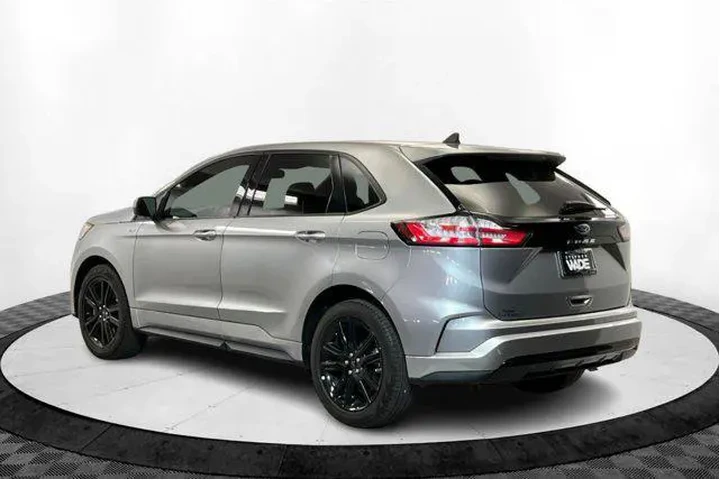 $33500 : Ford Edge 2024 AWD ST-Line 4 image 3