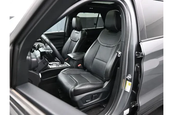 $39400 : Ford Explorer 2023 AWD ST 4d image 9