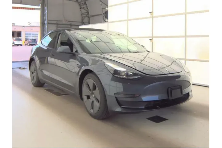 $24493 : Tesla Model 3 2023 4dr Sedan image 4