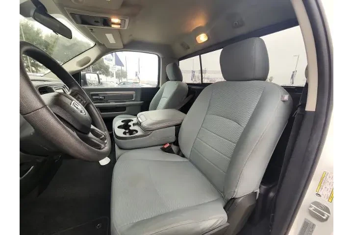 $21998 : Ram 1500 Classic 2019 4x2 Tr image 8