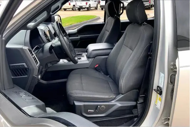 $16995 : Ford F-150 2016 4x2 XLT 4dr image 7